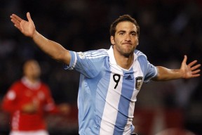 今日足球赛事盘口走势分析推荐，今日足球赛事扫盘